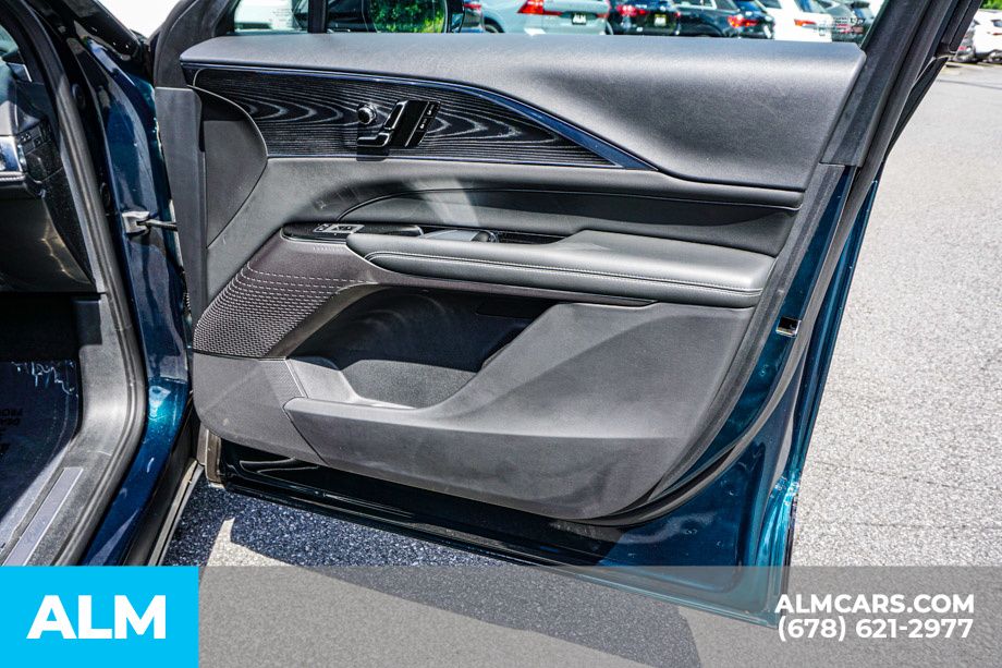 2024 Cadillac LYRIQ Luxury 1 - Photo 56