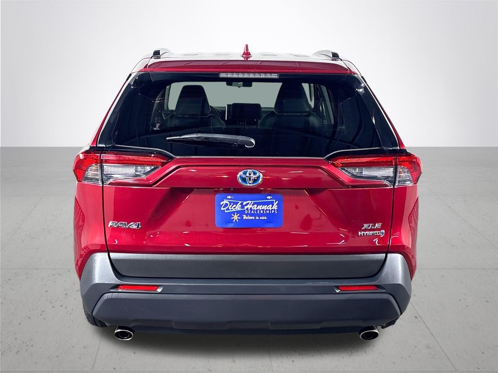 2023 Toyota RAV4 Hybrid XLE Premium