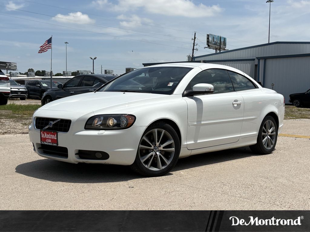 White 2010 Volvo C70 T5 Convertible Front-Wheel Drive 5-Speed Automatic