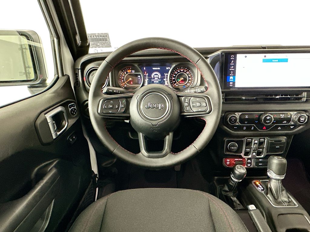 2025 Jeep Wrangler Rubicon 21