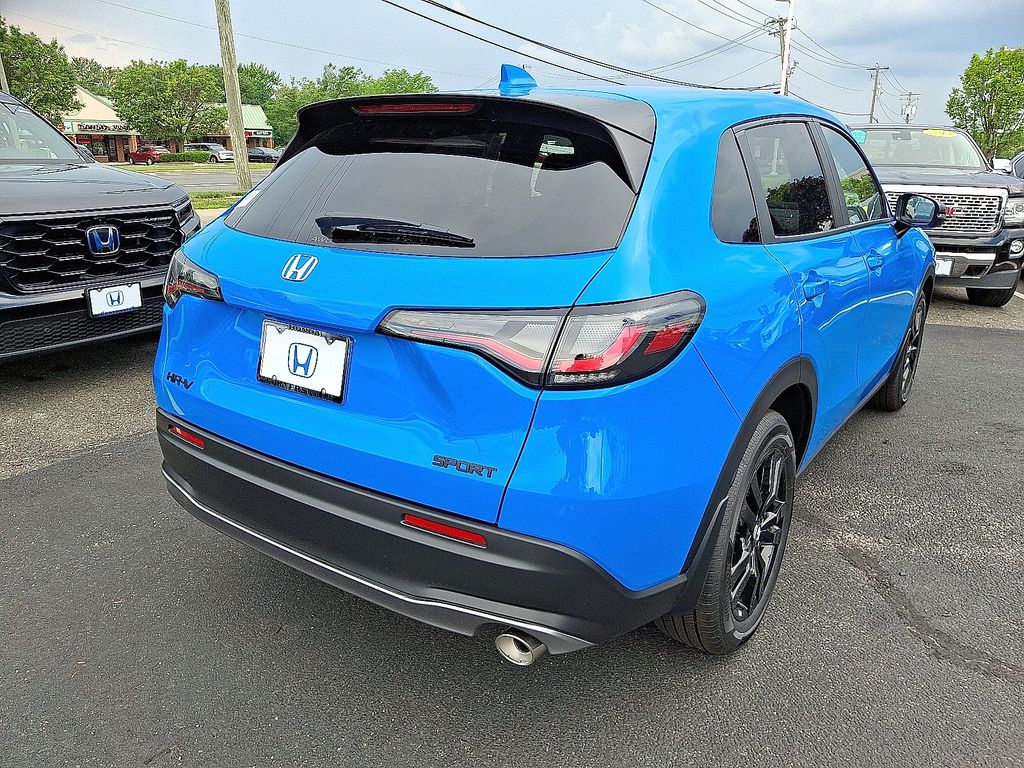 Thumbnail: 2026 Honda HR-V - 4