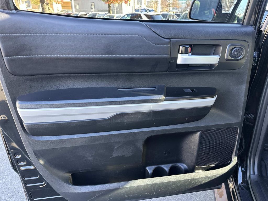 Thumbnail: 2019 Toyota Tundra - 28