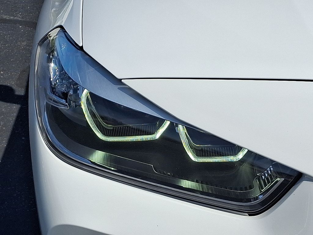Thumbnail: 2022 BMW X2 - 9