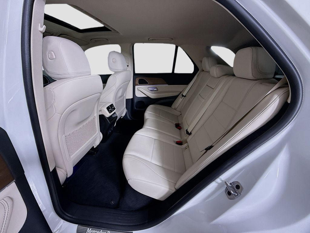 Thumbnail: 2025 Mercedes-Benz GLE - 22