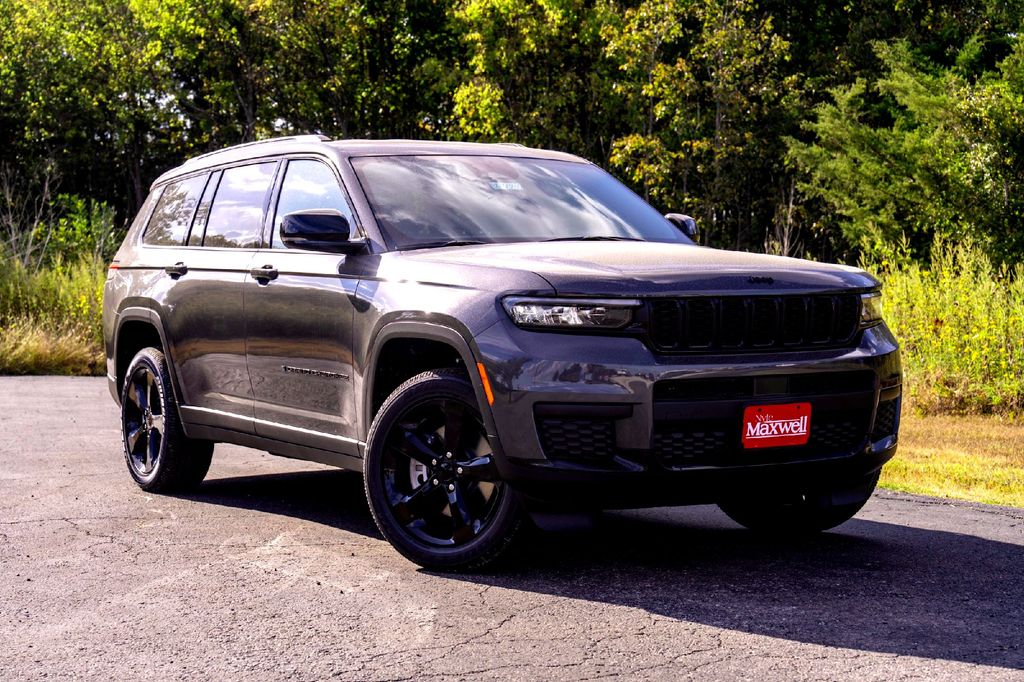 New Car 2025 Jeep Grand Cherokee L  Altitude For Sale Under $50,000 In Taylor, Texas