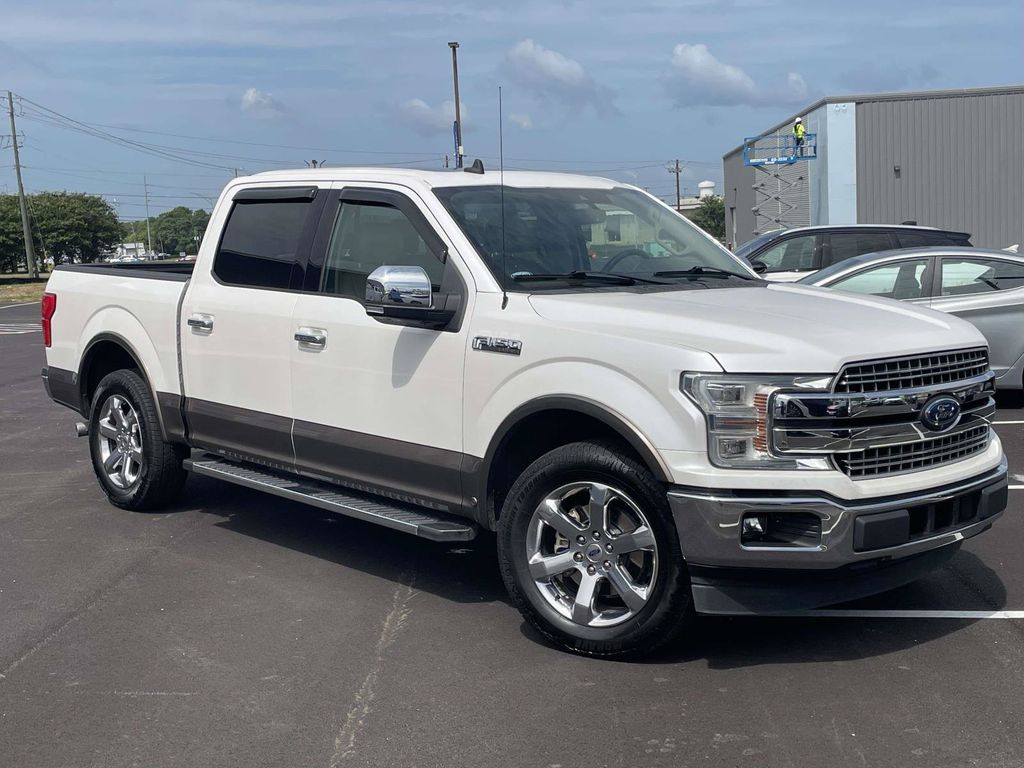 White Platinum Metallic Tri-Coat 2019 Ford F-150 Pickup Truck 4X2 Automatic