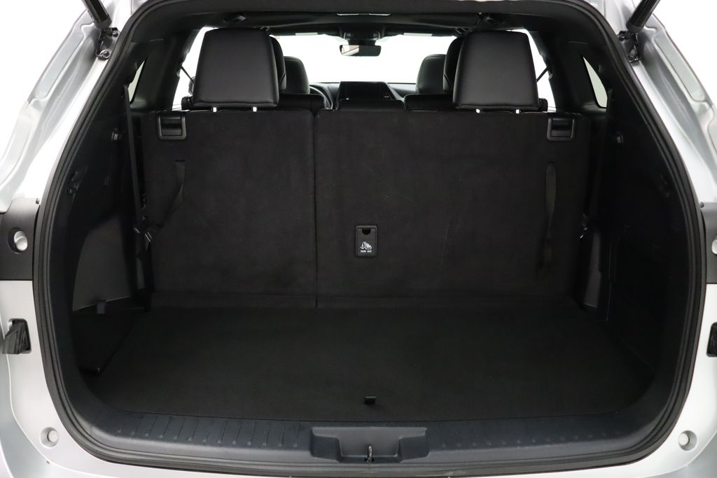 2023 Toyota Highlander XSE 22