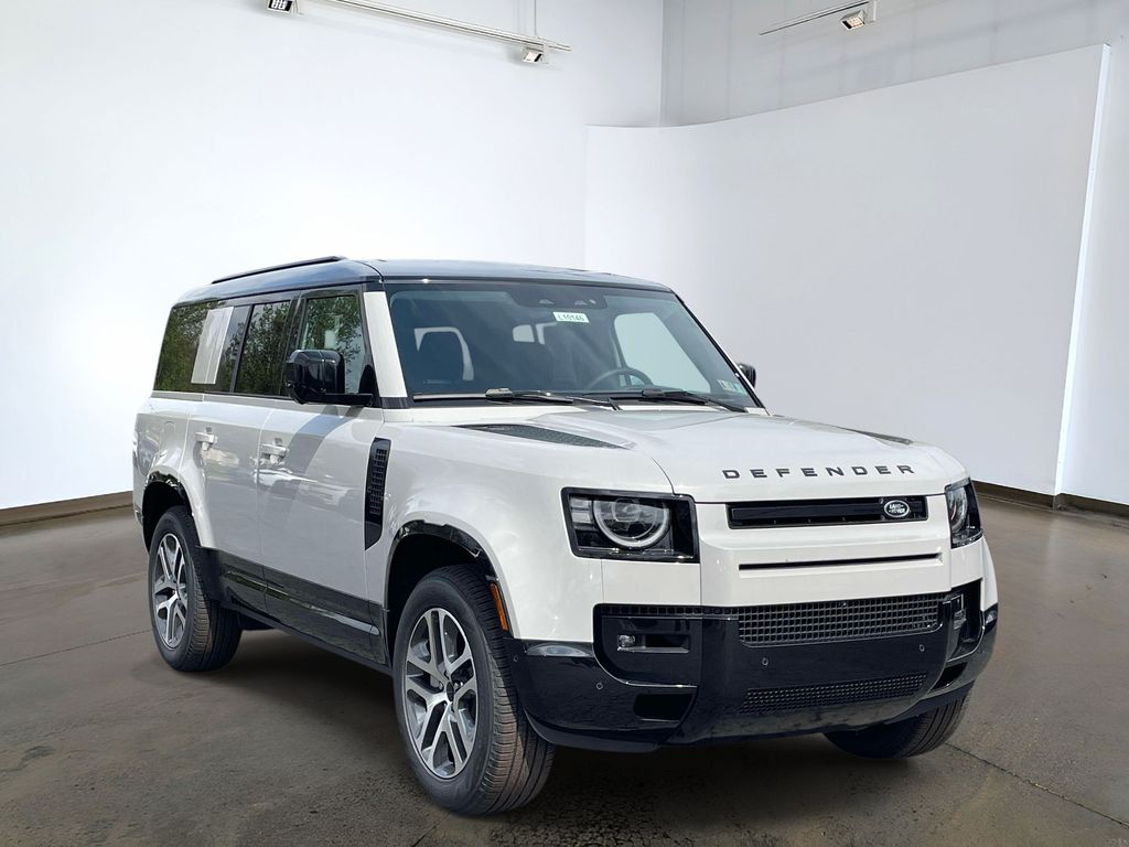 New 2026 Gray Land Rover X-Dynamic SE image 3