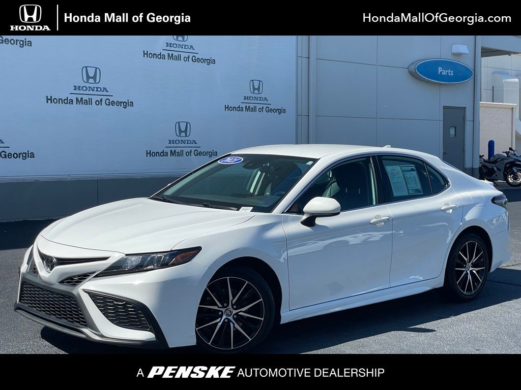 2021 Toyota Camry SE -
                Buford, GA