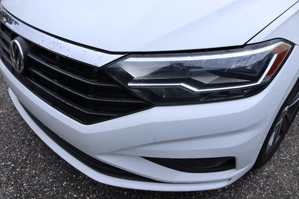 Thumbnail: 2019 Volkswagen Jetta - 3