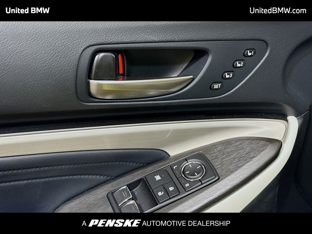 Thumbnail: 2023 Lexus RC - 3