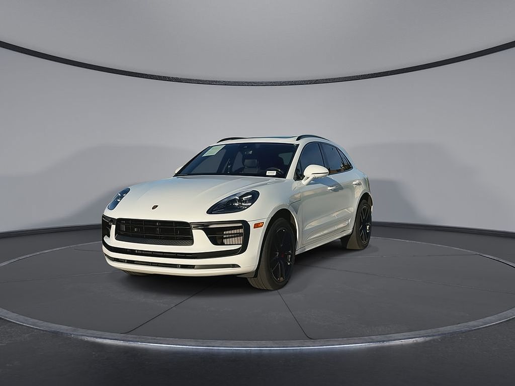 Thumbnail: 2022 Porsche Macan - 4