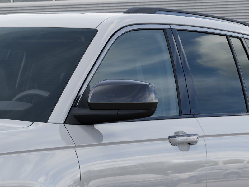 New 2026 White/off-white Jeep Laredo image 12