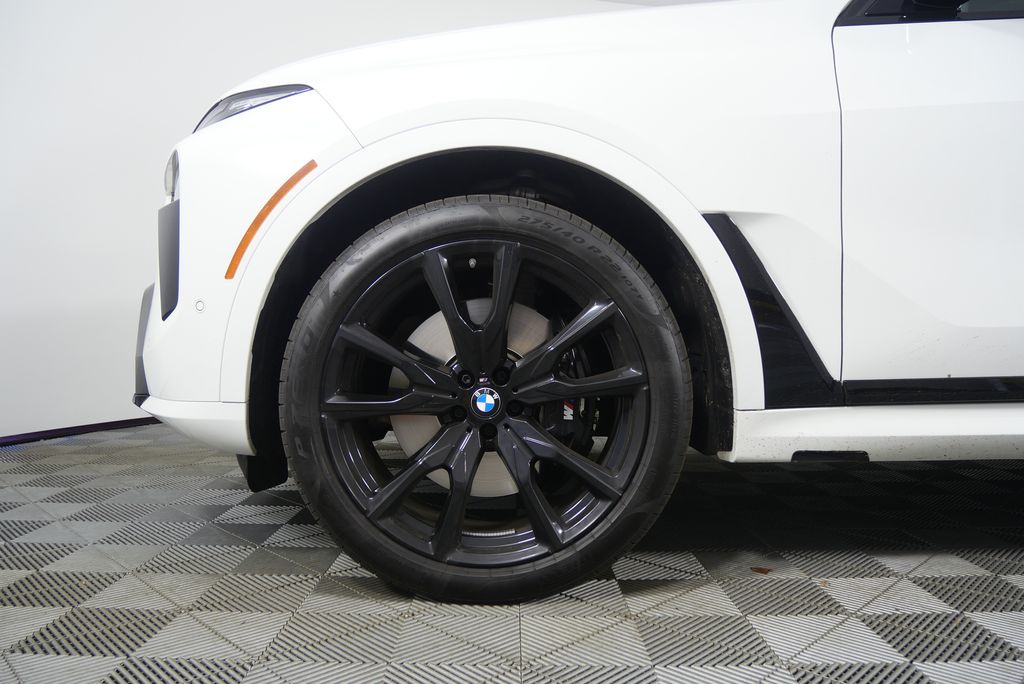 Thumbnail: 2025 BMW X7 - 7