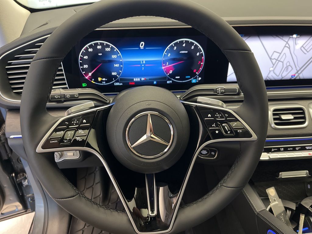 Thumbnail: 2026 Mercedes-Benz GLE - 13