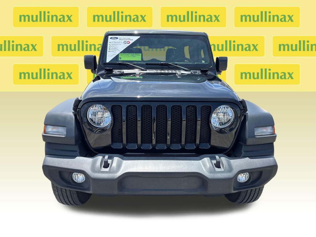 Certified Used 2023 Black Jeep Sport S image 11