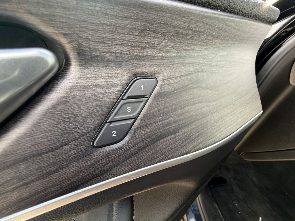 Certified Used 2023 Black Jeep Limited image 27