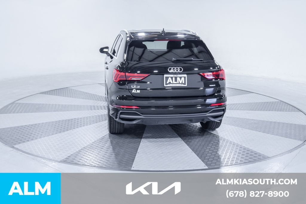 2024 Audi Q3 S line Premium photo 8