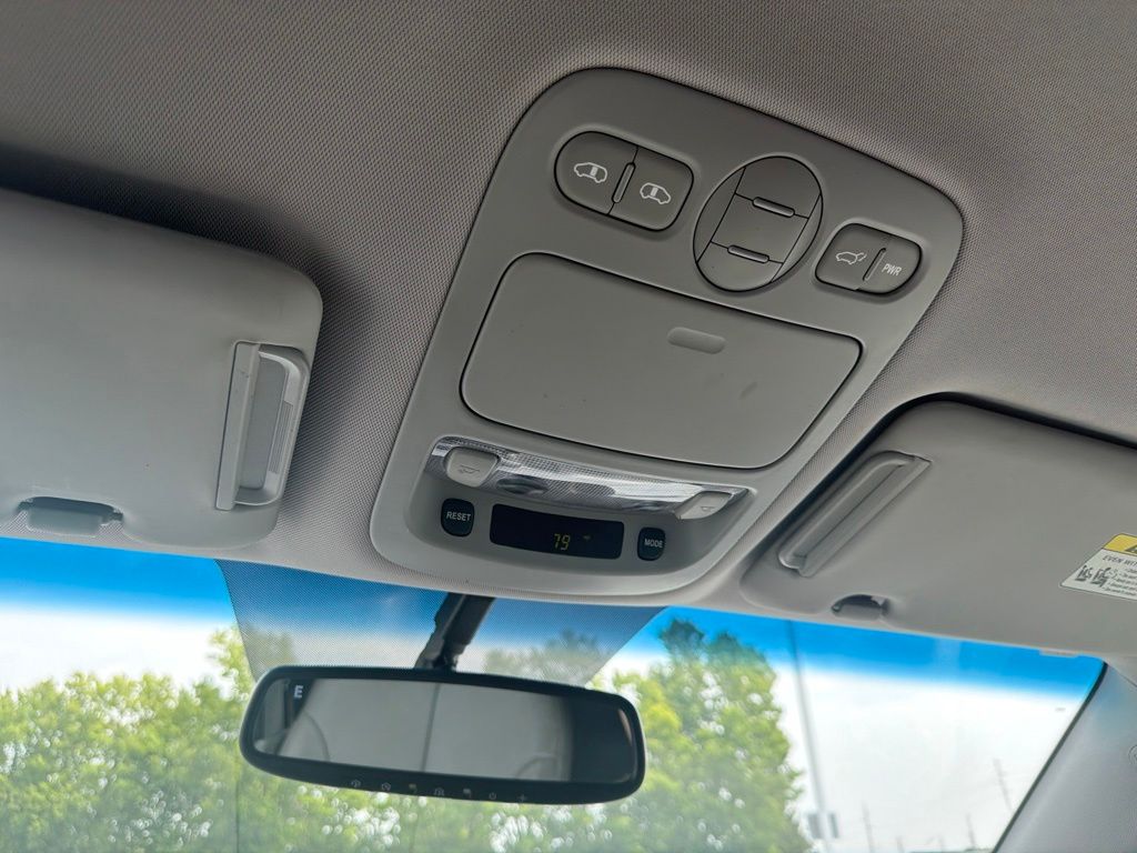 Thumbnail: 2014 Kia Sedona - 14