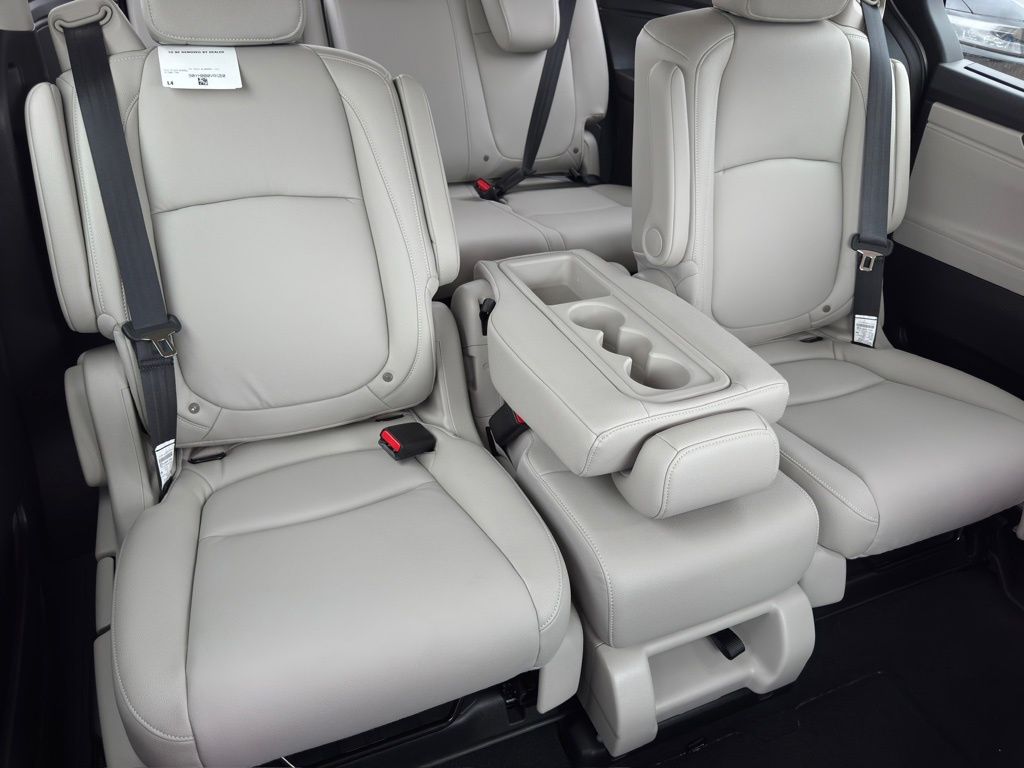 2026 Honda Odyssey EX-L Silver at Community Honda