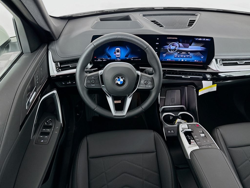 2025 BMW X1 xDrive28i 19