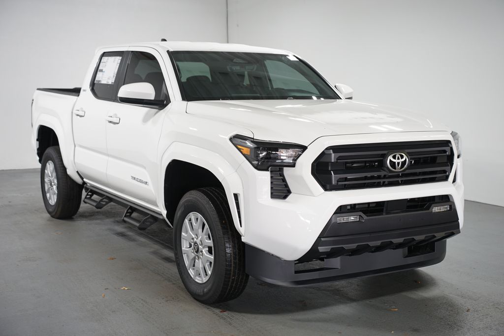 Thumbnail: 2025 Toyota Tacoma - 3
