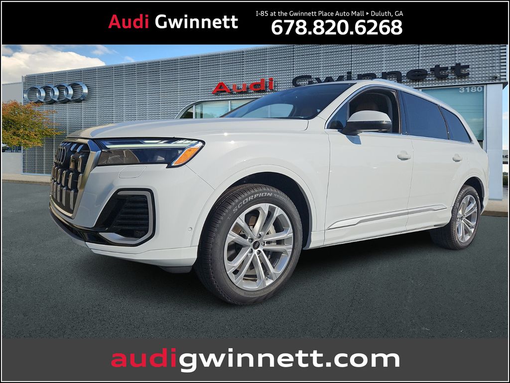 2025 Audi Q7 55 Premium Plus photo