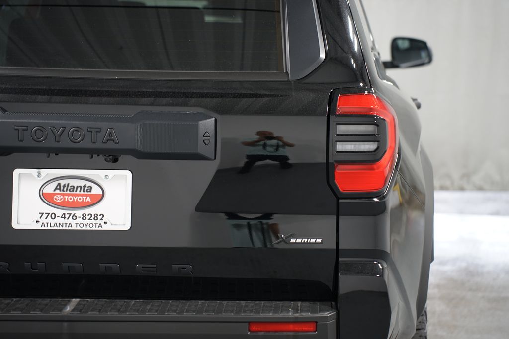 Thumbnail: 2025 Toyota 4Runner - 10