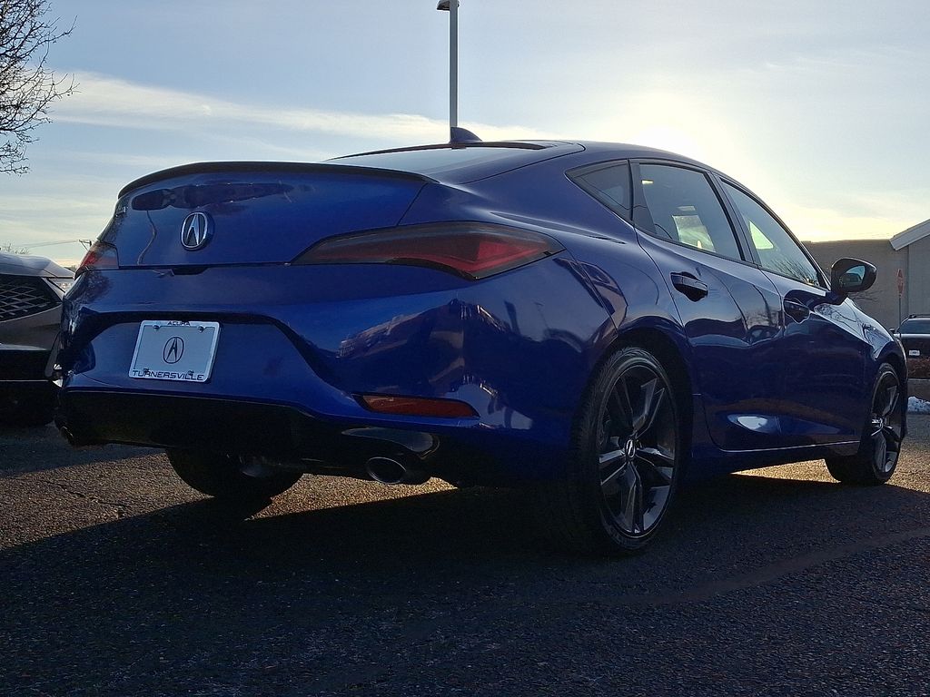 Thumbnail: 2025 Acura Integra - 6