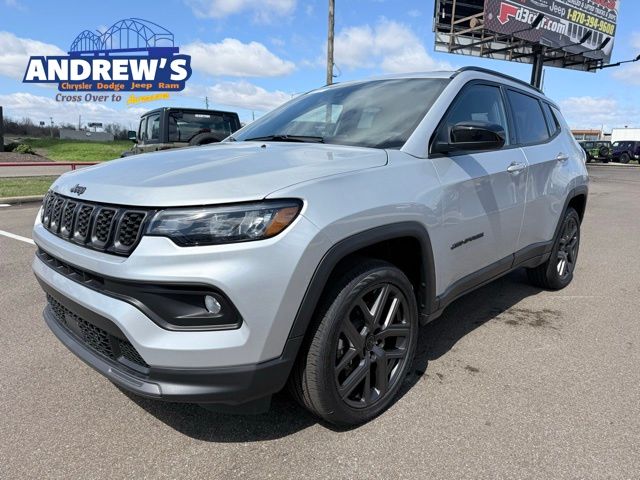 silver zynith metallic clearcoat 2026 Jeep Compass Latitude 4WD SUV / Crossover Four-Wheel Drive 8-Speed Automatic