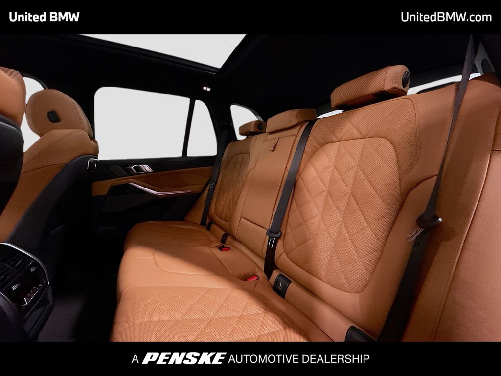 Thumbnail: 2026 BMW X5 - 13