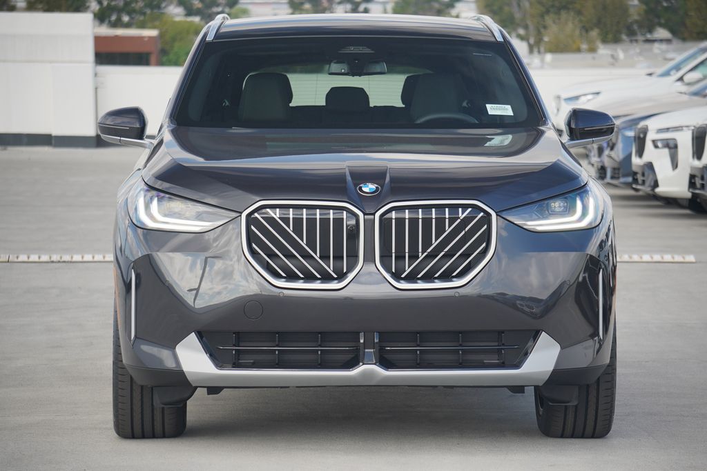 Thumbnail: 2026 BMW X3 - 2