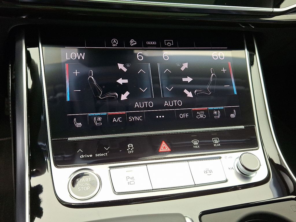 Thumbnail: 2025 Audi Q7 - 16