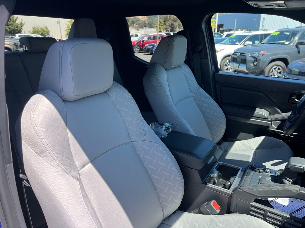 2025 Toyota Tacoma SR5 Double Cab photo 16