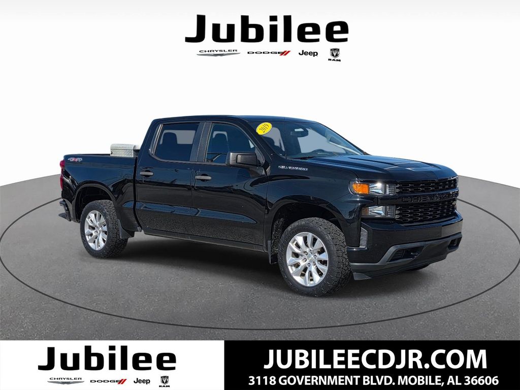 Black 2019 Chevrolet Silverado 1500 Pickup Truck Four-Wheel Drive 6-Speed Automatic Overdrive