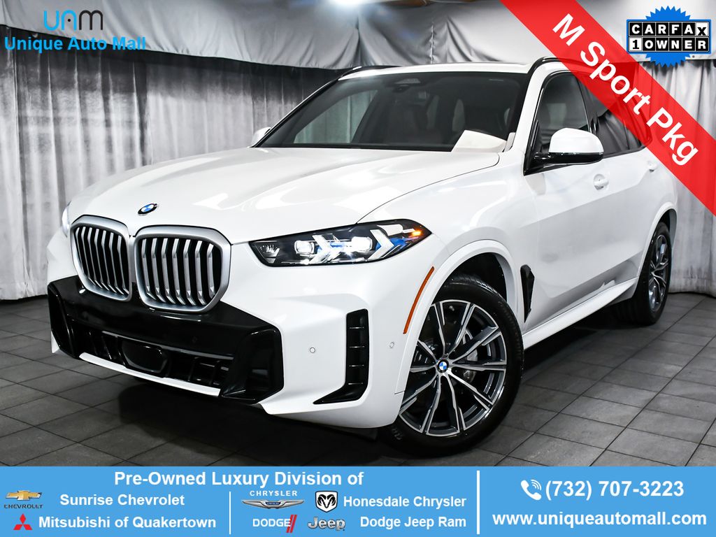Mineral White Metallic 2026 BMW X5 SUV / Crossover All-Wheel Drive 8-Speed Automatic