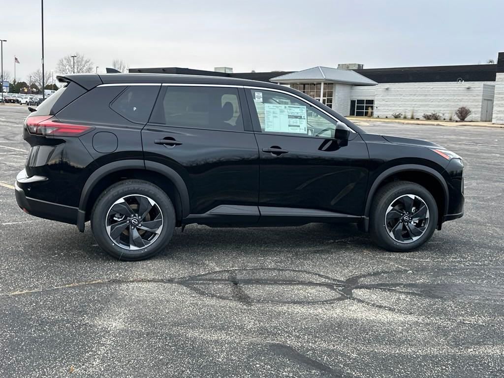 2025 Nissan Rogue SV photo