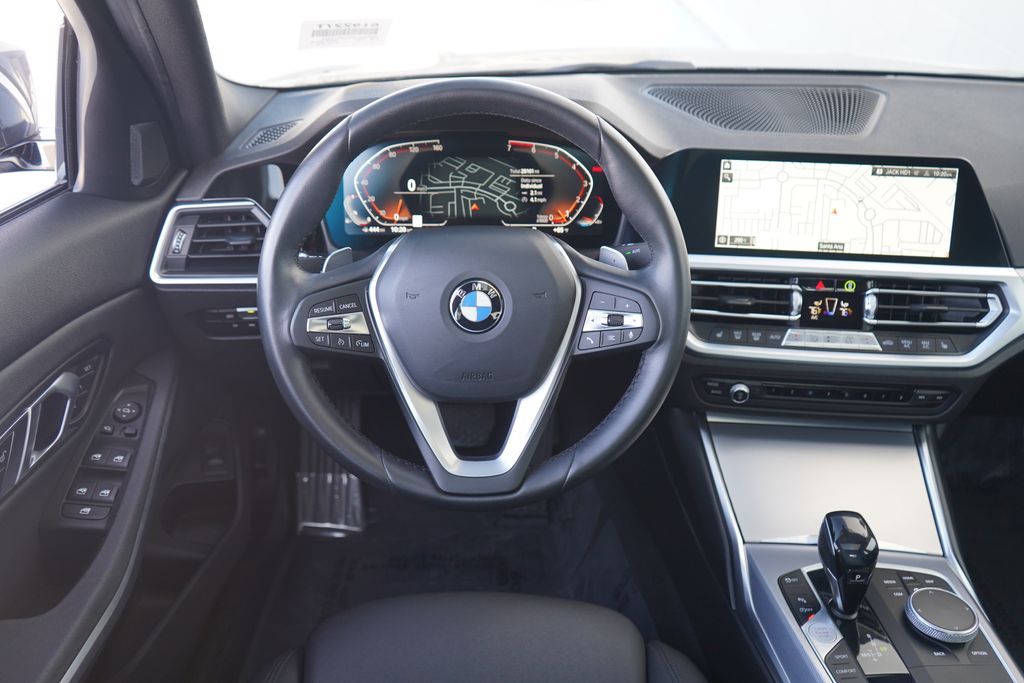 Thumbnail: 2020 BMW 3 Series - 10