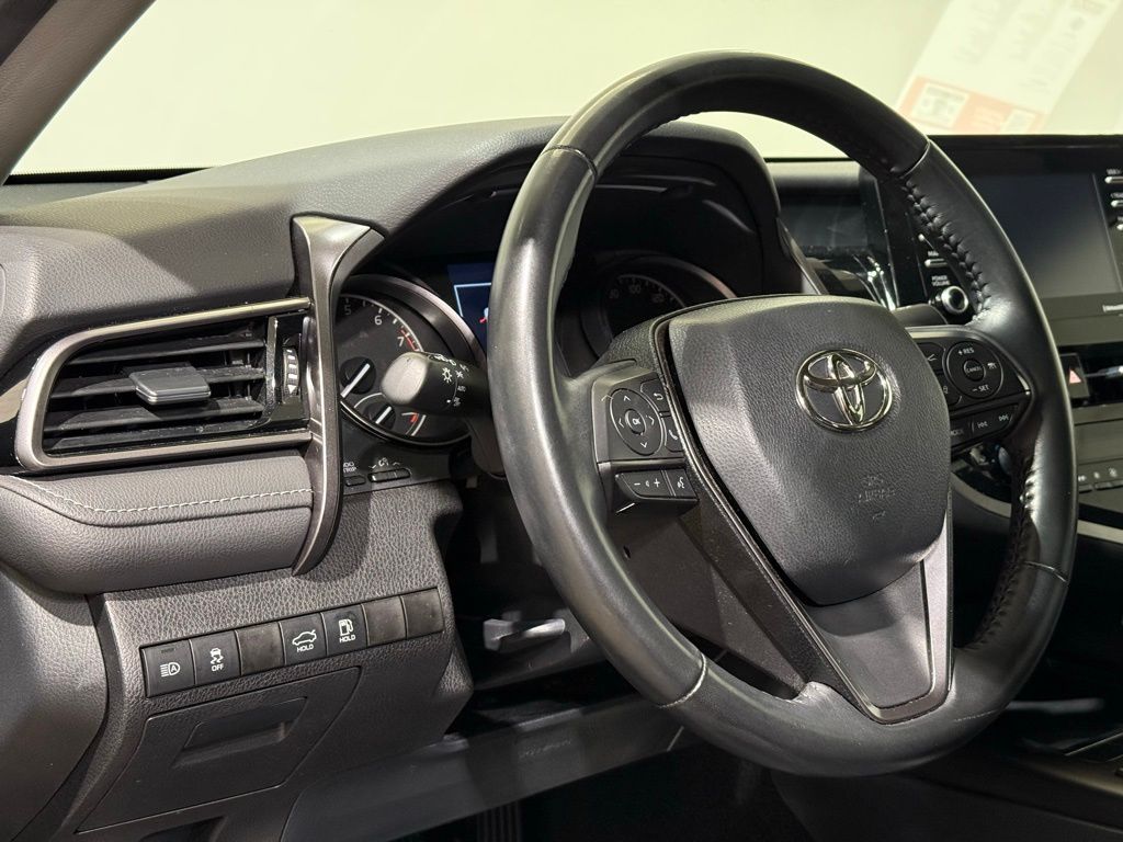 Thumbnail: 2023 Toyota Camry - 16