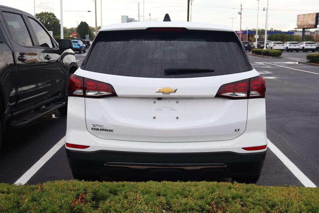 Thumbnail: 2022 Chevrolet Equinox - 9
