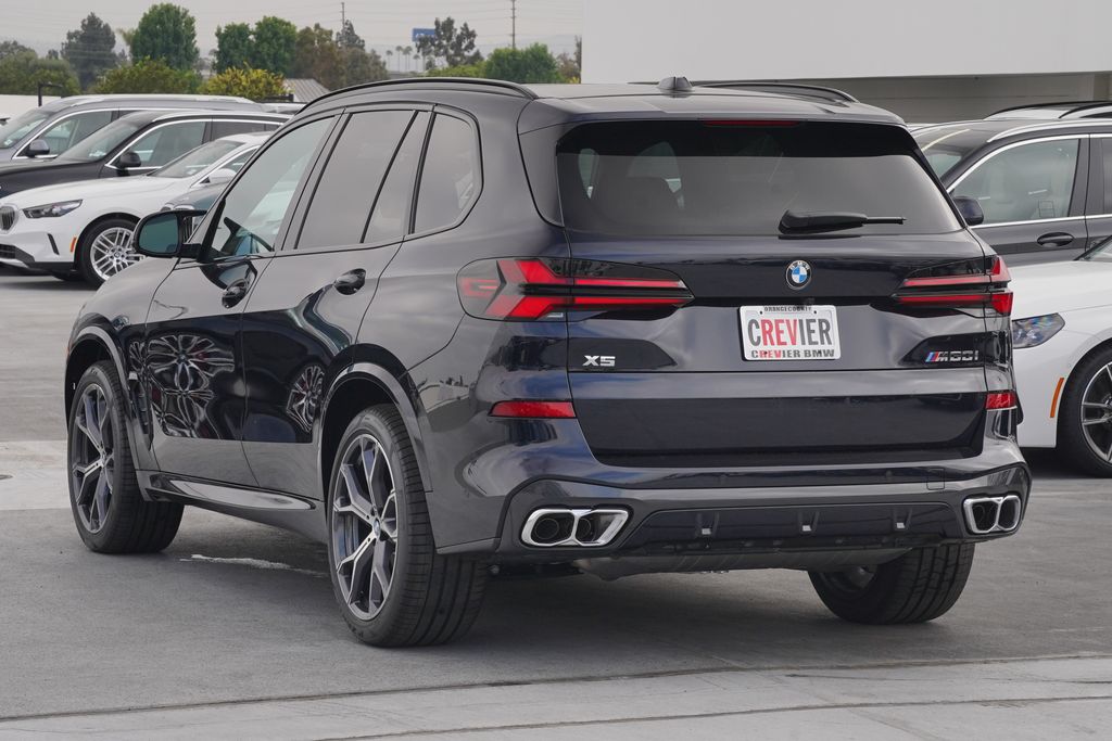 2025 BMW X5 M60i 7