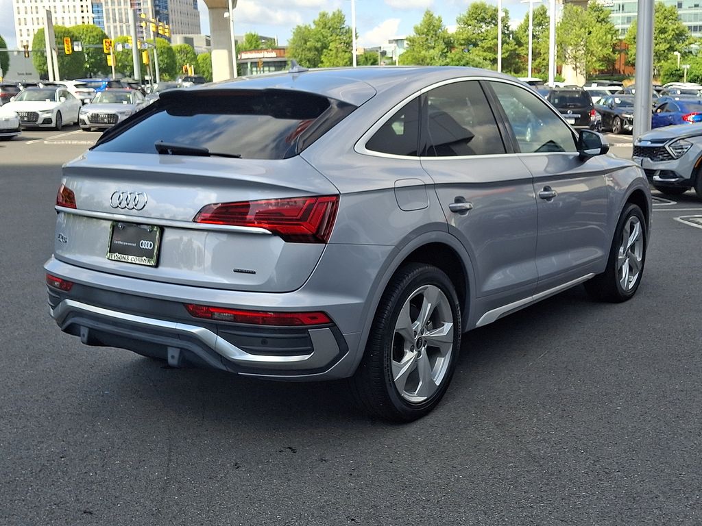Thumbnail: 2023 Audi Q5 - 4