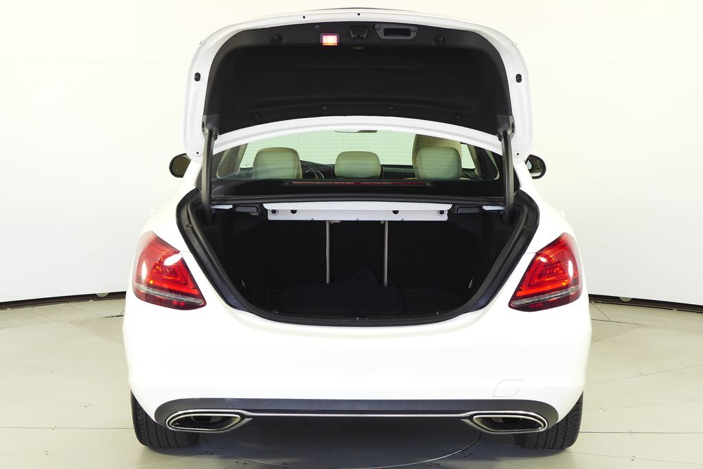 Thumbnail: 2019 Mercedes-Benz C-Class - 10