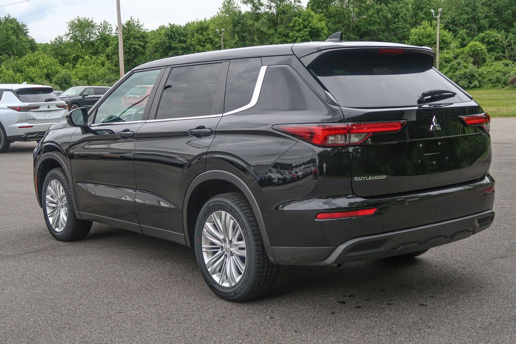 2024 Mitsubishi Outlander ES 2.5 S-AWC