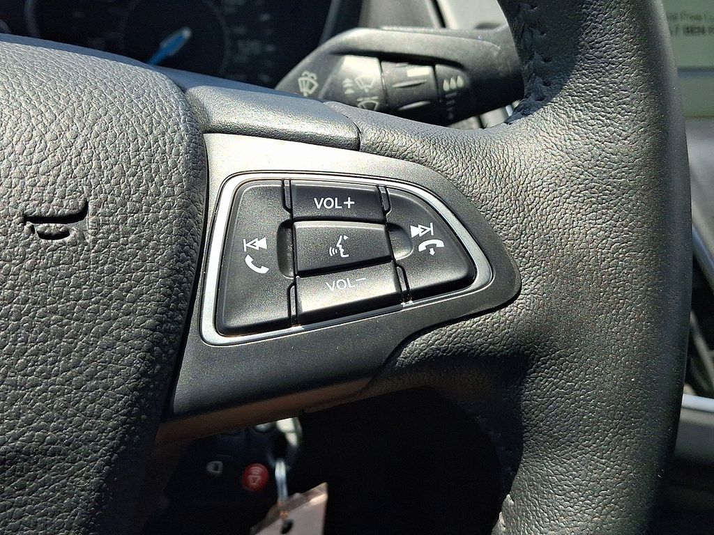 Thumbnail: 2017 Ford Focus - 22