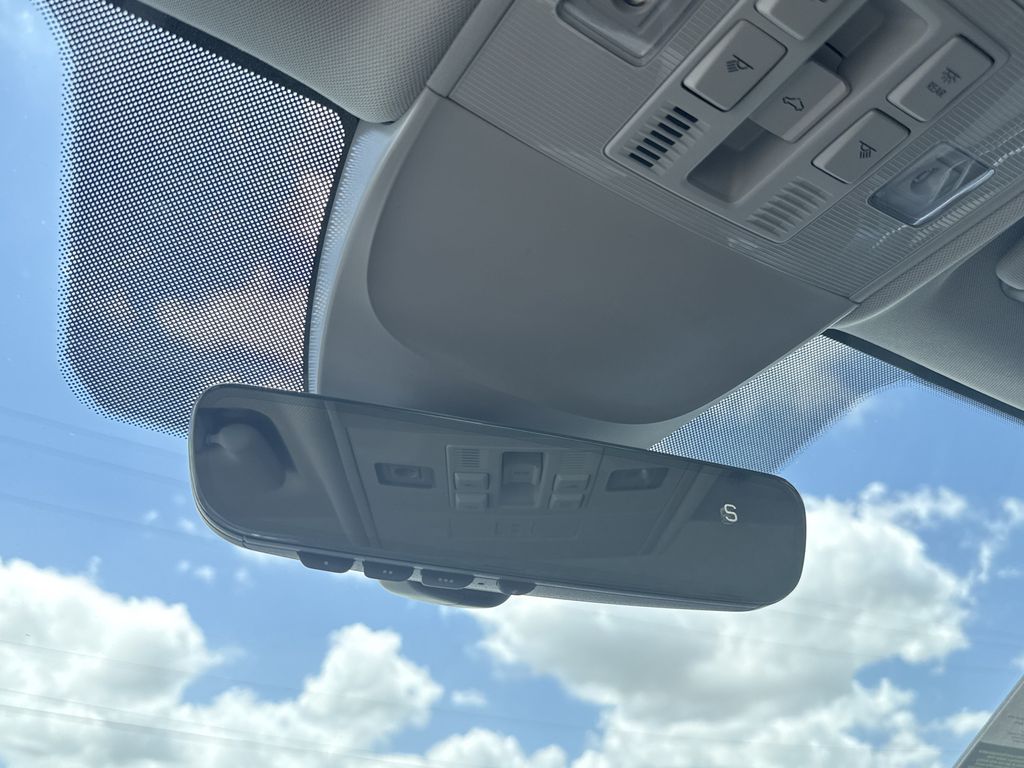 2026 Volkswagen Taos 1.5T SE Gray at DeMontrond Auto Country