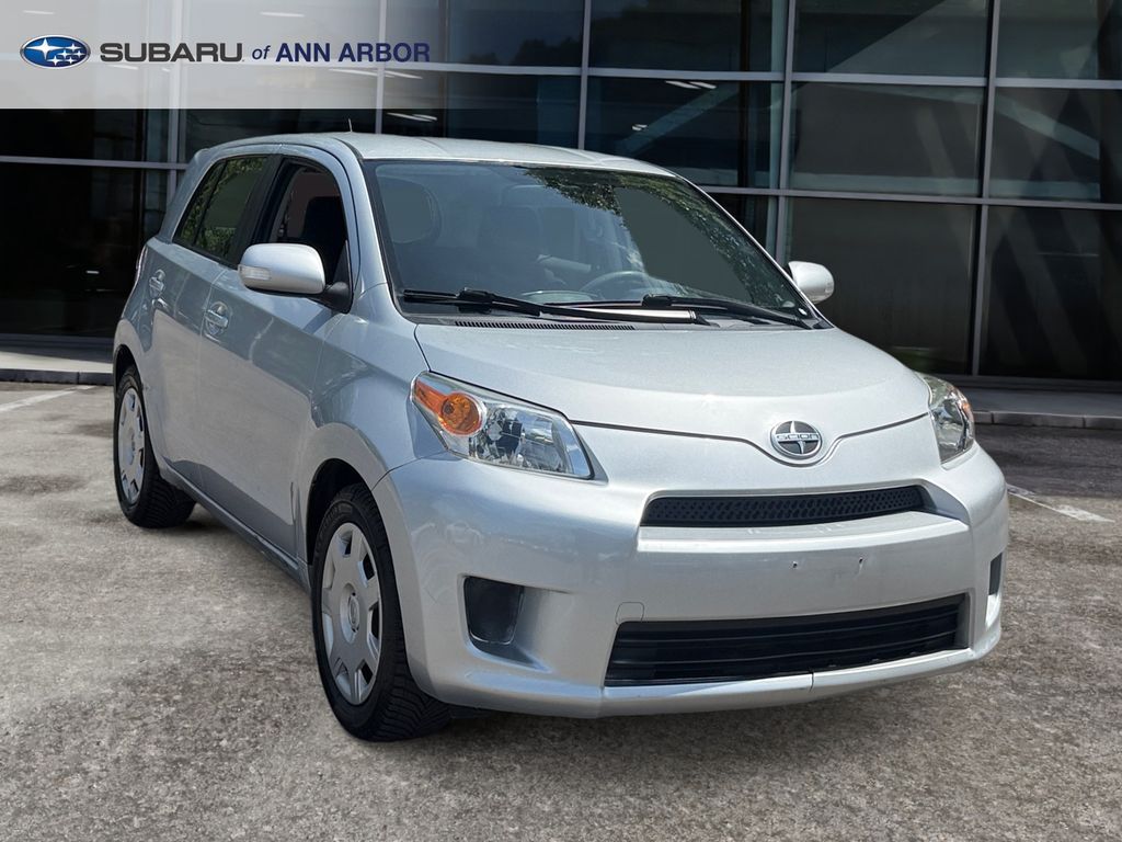 Silver 2008 Scion xD Hatchback Front-Wheel Drive 4-Speed Automatic Overdrive