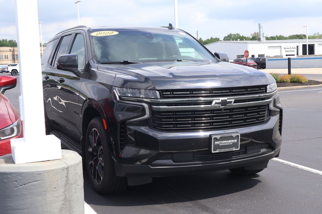 Thumbnail: 2022 Chevrolet Tahoe - 3