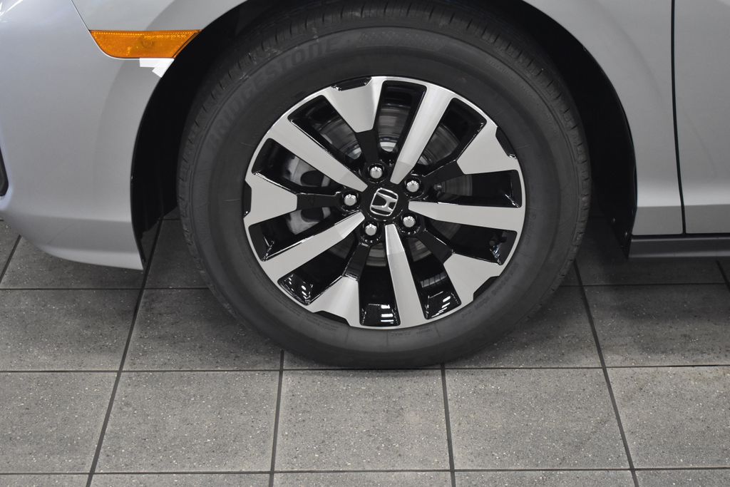 Thumbnail: 2026 Honda Odyssey - 7