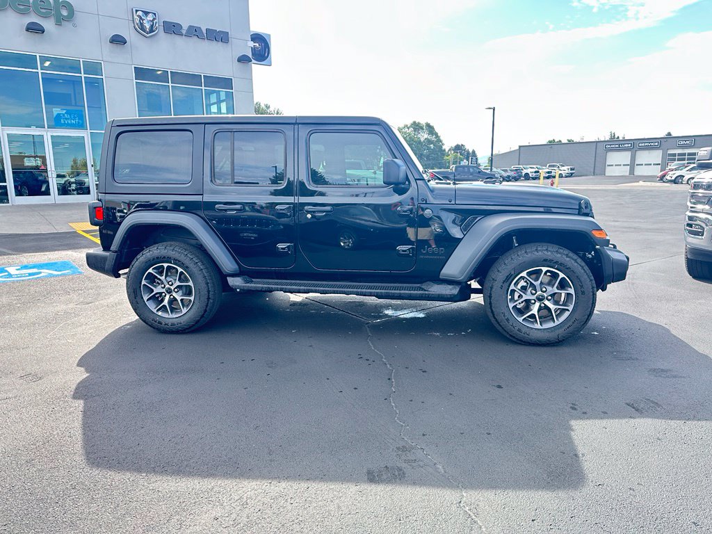 New 2026 Jeep Wrangler SUV
